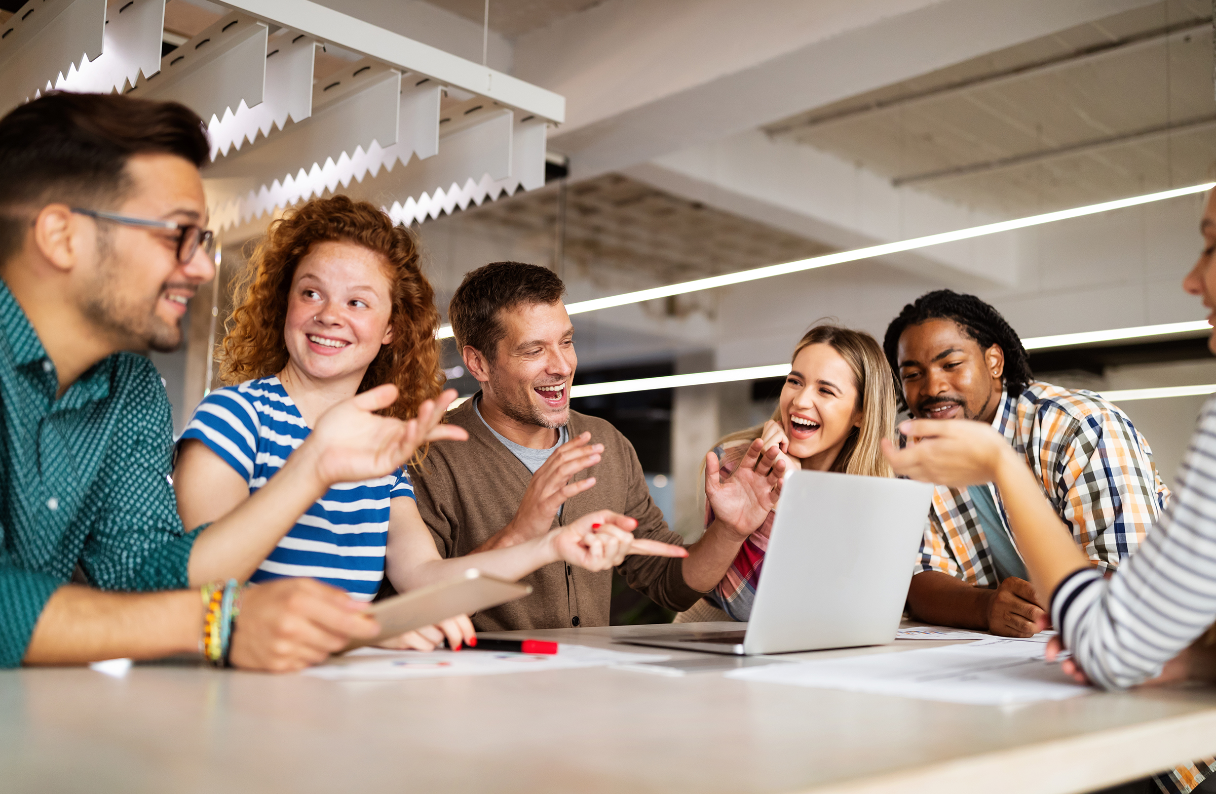 Simpli’s Top 5 Workplace Experience Trends for 2023 - Simpli